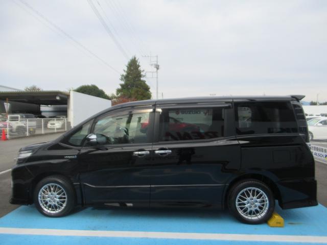 ヴォクシー ハイブリッドZS 煌II Btオーディオ 電動両側スライドドア フルフラット ドライブレコーダ 電動格納ミラー 衝突安全ボディ パワーステアリング DVD再生可 スマキー 地デジTV SDナビゲーション 横滑防止 Aライト(2枚目)