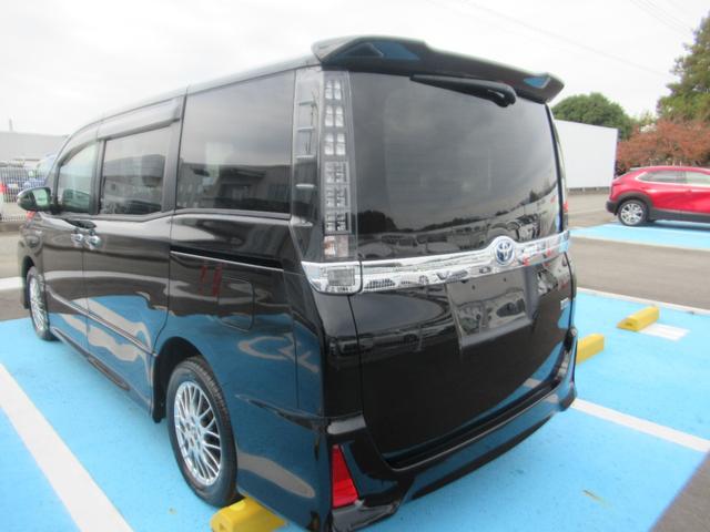 ヴォクシー ハイブリッドZS 煌II Btオーディオ 電動両側スライドドア フルフラット ドライブレコーダ 電動格納ミラー 衝突安全ボディ パワーステアリング DVD再生可 スマキー 地デジTV SDナビゲーション 横滑防止 Aライト(3枚目)