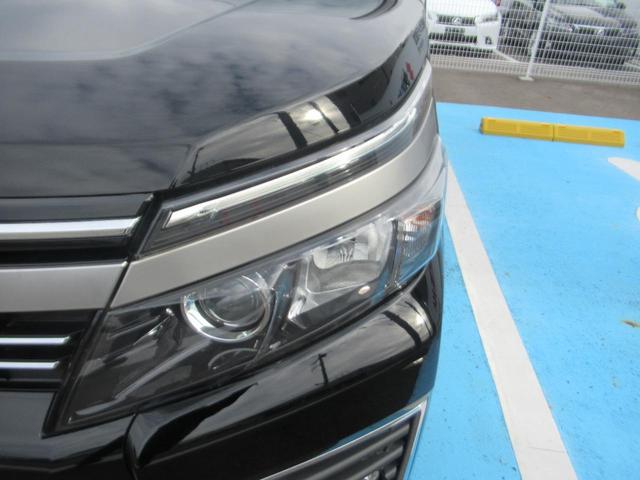 ヴォクシー ハイブリッドZS 煌II Btオーディオ 電動両側スライドドア フルフラット ドライブレコーダ 電動格納ミラー 衝突安全ボディ パワーステアリング DVD再生可 スマキー 地デジTV SDナビゲーション 横滑防止 Aライト(10枚目)