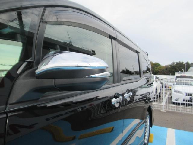 ヴォクシー ハイブリッドZS 煌II Btオーディオ 電動両側スライドドア フルフラット ドライブレコーダ 電動格納ミラー 衝突安全ボディ パワーステアリング DVD再生可 スマキー 地デジTV SDナビゲーション 横滑防止 Aライト(15枚目)