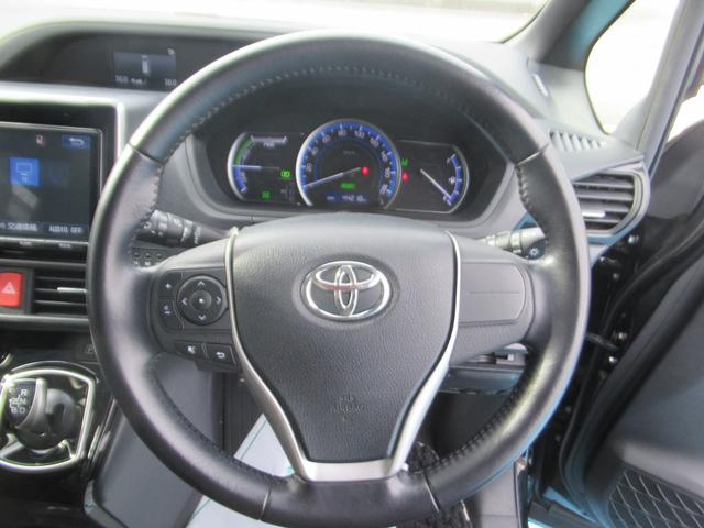 ヴォクシー ハイブリッドZS 煌II Btオーディオ 電動両側スライドドア フルフラット ドライブレコーダ 電動格納ミラー 衝突安全ボディ パワーステアリング DVD再生可 スマキー 地デジTV SDナビゲーション 横滑防止 Aライト(41枚目)