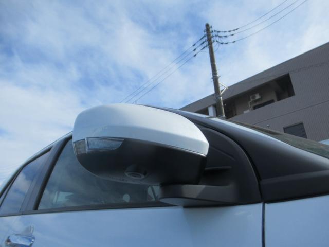 ライズ Ｚ　電動ミラー　マルチビューカメラ　Ｂｌｕｅｔｏｏｔｈ音楽　シートヒーター付き　衝突軽減Ｂ　衝突安全ボディ　Ｂカメラ　ＬＥＤライト　フルセグＴＶ付　クルーズコントロール　オートライト　スマートキー　ＡＣ（13枚目）