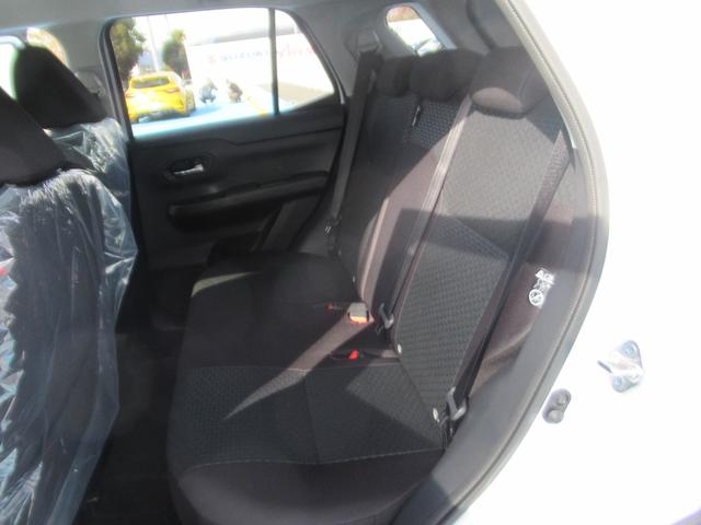 ライズ Ｚ　電動ミラー　マルチビューカメラ　Ｂｌｕｅｔｏｏｔｈ音楽　シートヒーター付き　衝突軽減Ｂ　衝突安全ボディ　Ｂカメラ　ＬＥＤライト　フルセグＴＶ付　クルーズコントロール　オートライト　スマートキー　ＡＣ（25枚目）