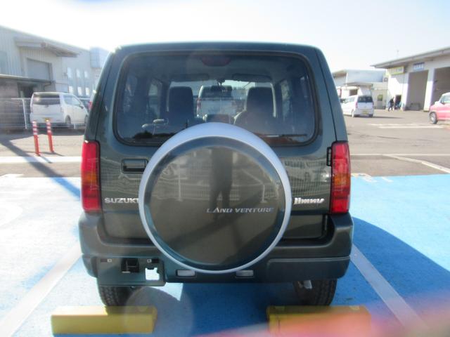 ジムニー ランドベンチャー　前席パワーウインドウ　助手席エアバック　運転席エアバッグ　４ＷＤ車　ワンセグ　キーレス付　ＰＳ　衝突安全ボディ　ＡＢＳ付　シートヒータ　ＳＤ　電動格納式ミラー　ＡＴエアコン　ＴＶ＆ナビ（4枚目）