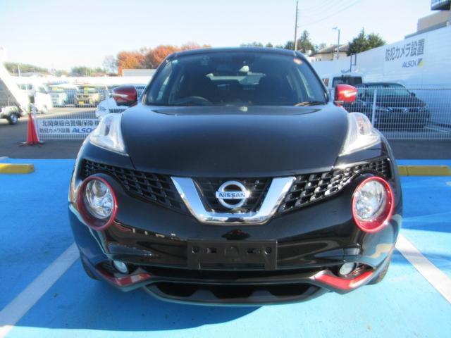 ジューク 16GT FOUR パーソナライゼーション バックカメラ ドライブレコーダー 盗難防止システム DVD再生 ETC ターボ 4WD スマートキー オートライト フルセグテレビ 全方位カメラ 衝突安全ボディ 衝突被害軽減システム SDナビ(8枚目)