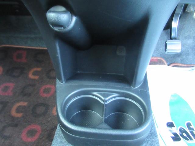 ミラココア ココアＸ　セキュリティー　パワーウインド　格納ミラー　ｉ－ＳＴＯＰ　インテリキー　ナビＴＶ　安全ボディ　運転席エアバック　キーレスキー　ダブルエアバック　ＡＢＳ付　パワステ　ベンチシート　エアコン　ＳＤ（32枚目）