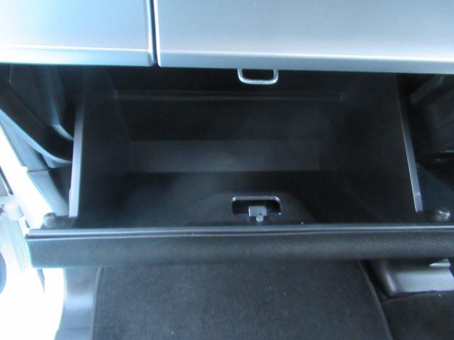 スペーシアカスタム ハイブリッドXSターボ 両自動ドア 前後誤発進抑制機能 ドライブレコーダ ブルートゥースオーディオ AC リアコーナーセンサー オートLED 電格ミラー リアカメラ 盗難防止 衝突安全ボディ スマートキー付 ターボモデル(29枚目)