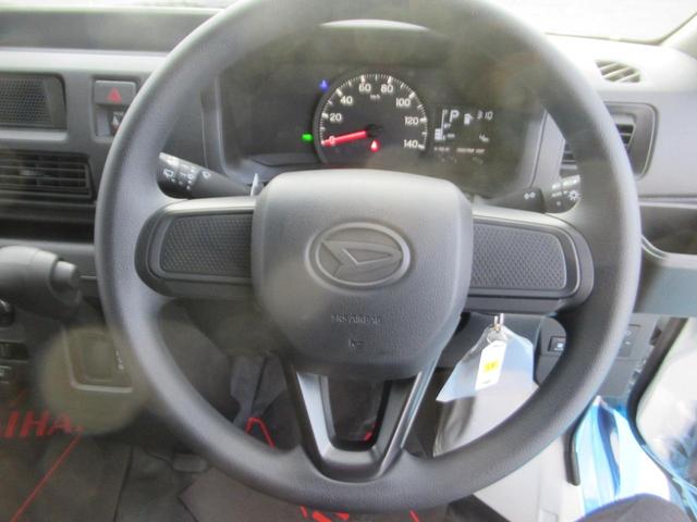 ハイゼットカーゴ ＤＸ　４ＷＤ　踏み間違い防止　Ｗエアバック　セキュリティアラーム　前席パワーウィンドウ　切替４ＷＤ　両側スライドドア　オートライト　エアコン　運転席エアバッグ　パワーステアリング　ＡＢＳ　コーナーセンサ（28枚目）