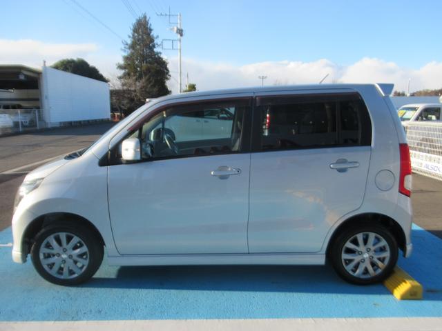 ワゴンＲ リミテッドＩＩ　ナビ・ＴＶ　ダブルエアバッグ　ＥＴＣ車載器　運転席エアバック　パワーウインドウ　パワステ　ワンセグ　イモビライザー　ＡＡＣ　ＡＢＳ　電動格納ドアミラー　衝突安全ボディ　オートライト（2枚目）