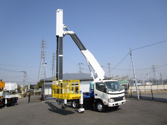 デュトロ 日野 タダノ 橋梁点検車 ｂｔ１１０ ローラージャッキ ブーム自動格納 インターホン ｅｔｃ ｂーｌｏｃｋ 坂道発進補助装置 マニュアル６速の中古車詳細 中古車検索ならkurutown クルタウン