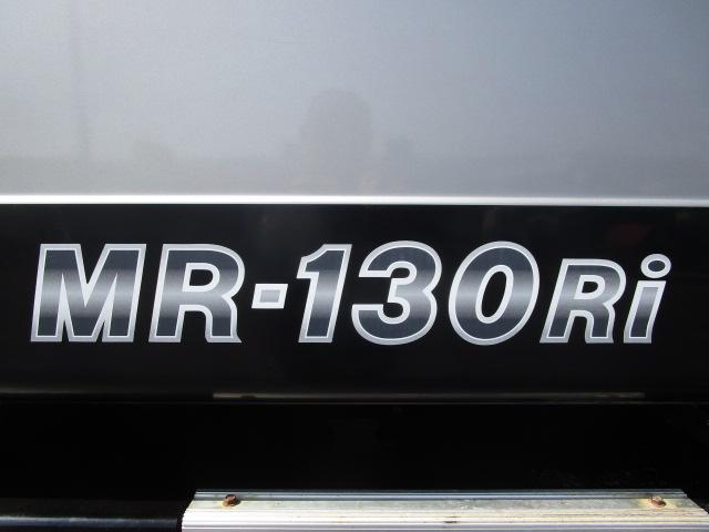 日本 　カトウ　１３ｔ　ラフタークレーン　ＭＲ１３０Ｒｉ（10枚目）