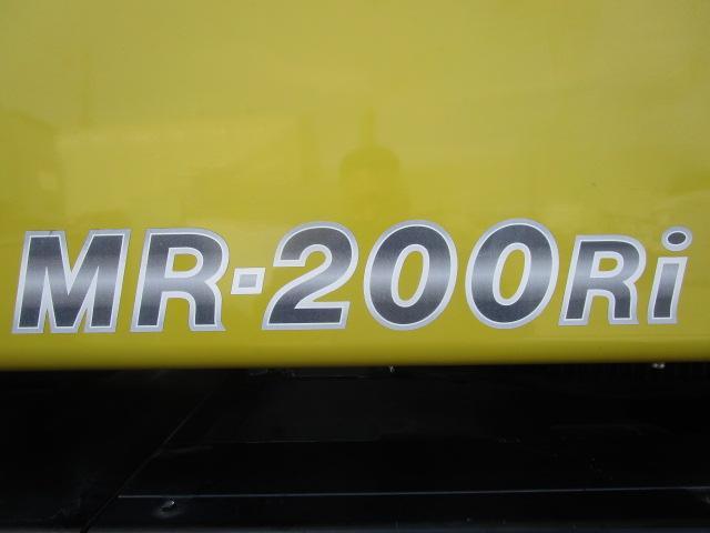 日本 　カトウ　ＭＲ２００Ｒｉ　２０ｔ　ラフタークレーン（9枚目）