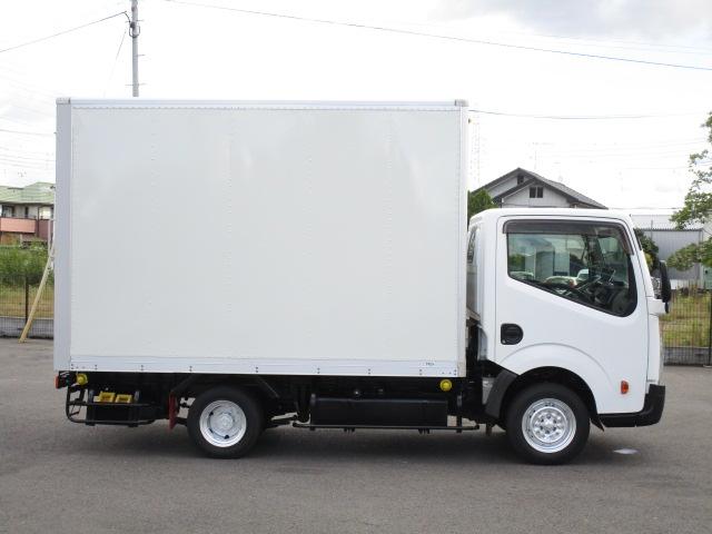 アトラストラック 　日本トレクス・内寸（約）３０３－１６６－１９８ｃｍ・１２５０ｋｇ積載・ラッシングレール２段・バックモニター（7枚目）