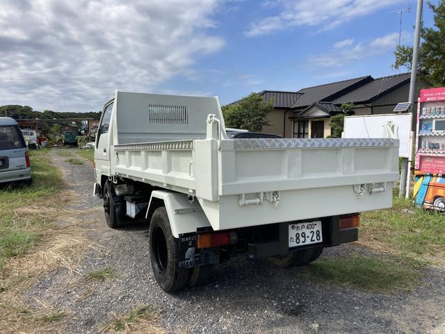 ダンプ　トラック　積載量２０００ＫＧ　ダンプ　ローダー　ＭＴ　後輪ダブル(7枚目)