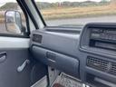 ベースグレード　４ＷＤ　軽トラック　ＭＴ　エアコン　運転席エアバッグ　カセット（23枚目）
