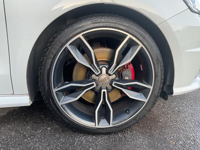 Ｓ１スポーツバック クワトロリミテッドエディション（12枚目）