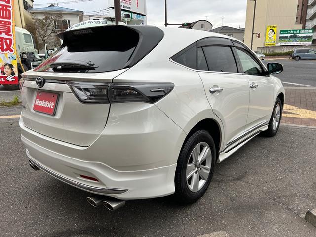 ハリアー エレガンス　モデリスタエアロ　Ｍ’Ｓスピード４本出しマフラー　ワンオーナー　禁煙車　純正ナビ・フルセグＴＶ・バックカメラ　ハーフレザーシート　ＬＥＤ　ＥＴＣ　スマートキー　プッシュスタート　オートドアミラー（6枚目）