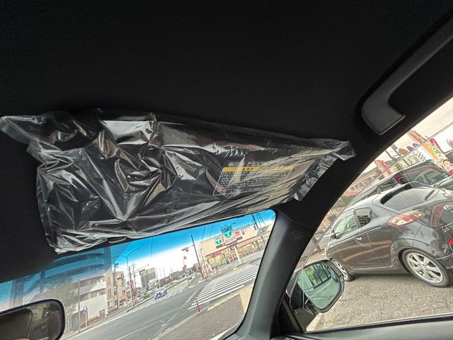 ハリアー エレガンス　モデリスタエアロ　Ｍ’Ｓスピード４本出しマフラー　ワンオーナー　禁煙車　純正ナビ・フルセグＴＶ・バックカメラ　ハーフレザーシート　ＬＥＤ　ＥＴＣ　スマートキー　プッシュスタート　オートドアミラー（52枚目）