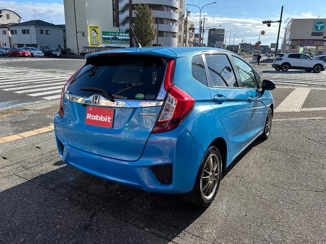 フィットハイブリッド Ｌパッケージ　あんしんパッケージ　ワンオーナー　禁煙車　衝突軽減ブレーキ　ＬＥＤヘッドライト　前後ドラレコ　デジタルインナーミラー　スマートキー　プッシュスタート　ＥＴＣ（14枚目）