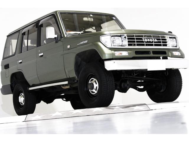 ＳＸ　ＳＸ　タイミングベルト交換済　４ＷＤ　リフトアップ　ナローボディ　輸出用１５インチホイール　７０仕様クロームメッキフロントバンパー　オールクロームメッキフロントグリル　ウッドステアリング　４ナンバー可(19枚目)