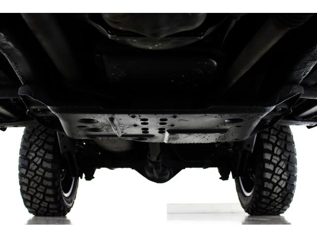 ジープ・ラングラー サハラ　４ＷＤ　ソフトトップ　リフトアップ　ＭＫＷ１７インチアルミホイール　ＢＦグッドリッチタイヤ　ＬＥＤイカリングヘッドライト　背面ハードタイヤカバー　テールランプガード付き　ＥＴＣ付　１ナンバー登録可能（21枚目）