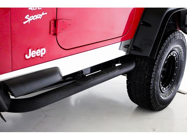 スポーツ　４ＷＤ　ソフトトップ　リフトアップ　ヒッチメンバー　ワイドオーバーフェンダー　ＬＥＤイカリング　ＬＥＤヘッドライト　ＥＴＣ　社外１５インチホイール　ジオランダーＡ／Ｔ　テールガード　サイドステップバー(73枚目)