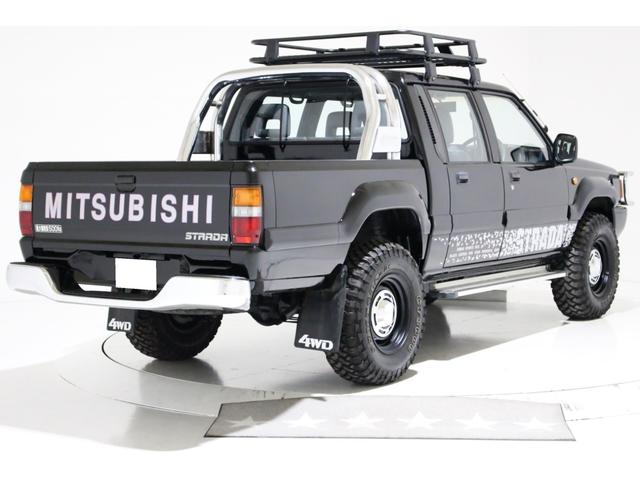 ブラックエディション　４ＷＤ　５ＭＴ　新品タイミングベルト交換　スキッドプレート　荷台チッピングコート済　クリスタルヘッドライト　イカリング　ＡＰＪ製ルーフラック　ＡＰＪ製ヴィンテージアルミ　フロントパワーウインドウ(14枚目)