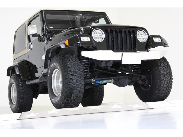 スポーツ　ハードトップ　４ＷＤ　リフトアップ　前後メッキバンパー　ワイドオーバーフェンダー　ＬＥＤヘッドライト　レザー調シートカバー　１５インチアルミホイール　ＣＤ　ＡＵＸ　ＵＳＢ　ＥＴＣ　キーレス　ドラレコ(18枚目)