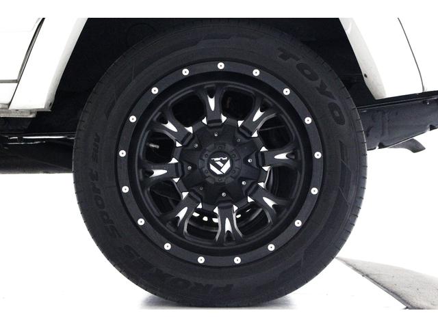 ジープ・チェロキー リミテッド　４ＷＤ　リフトアップ　社外１８インチアルミホイール　社外ワイドオーバーフェンダー　メッキグリル　クリスタルヘッドライト　クリアコーナー　クリアウィンカー　クリアサイドマーカー　本革電動シート　ＥＴＣ（75枚目）