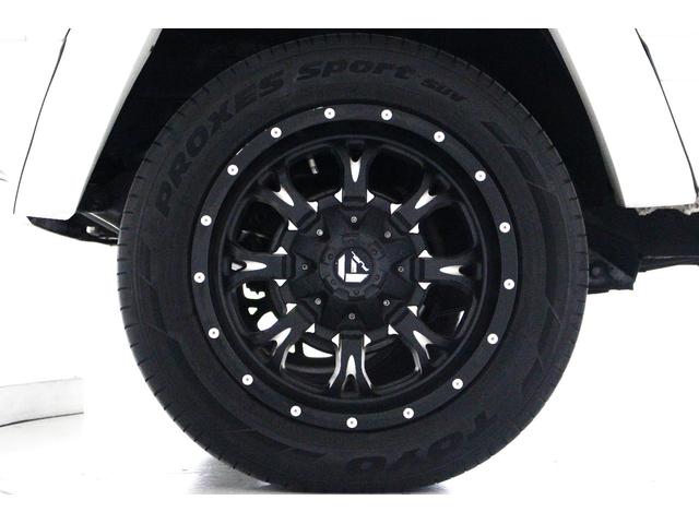 ジープ・チェロキー リミテッド　４ＷＤ　リフトアップ　社外１８インチアルミホイール　社外ワイドオーバーフェンダー　メッキグリル　クリスタルヘッドライト　クリアコーナー　クリアウィンカー　クリアサイドマーカー　本革電動シート　ＥＴＣ（76枚目）