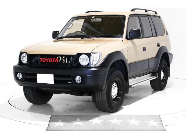 ランドクルーザープラド TX リミテッド 4WD 丸目仕様 APJ製ヴィンテージグリル APJ製レザー調シートカバー APJ製ヴィンテージ16インチアルミホイール LEDテールランプ LEDイカリングフォグランプ 8人乗3列シート(2枚目)