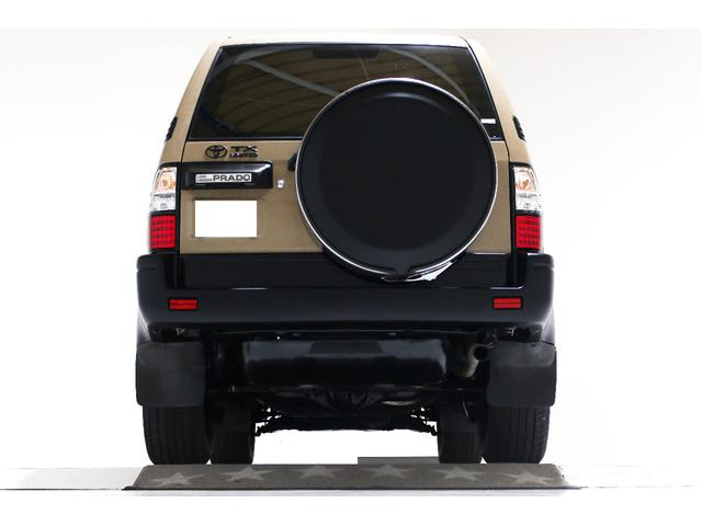 ランドクルーザープラド TX リミテッド 4WD 丸目仕様 APJ製ヴィンテージグリル APJ製レザー調シートカバー APJ製ヴィンテージ16インチアルミホイール LEDテールランプ LEDイカリングフォグランプ 8人乗3列シート(13枚目)