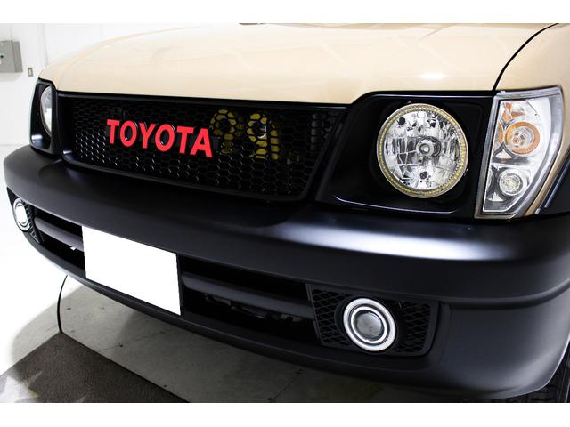 ランドクルーザープラド TX リミテッド 4WD 丸目仕様 APJ製ヴィンテージグリル APJ製レザー調シートカバー APJ製ヴィンテージ16インチアルミホイール LEDテールランプ LEDイカリングフォグランプ 8人乗3列シート(26枚目)