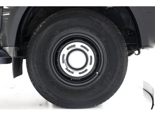 ランドクルーザープラド TX リミテッド 4WD 丸目仕様 APJ製ヴィンテージグリル APJ製レザー調シートカバー APJ製ヴィンテージ16インチアルミホイール LEDテールランプ LEDイカリングフォグランプ 8人乗3列シート(75枚目)