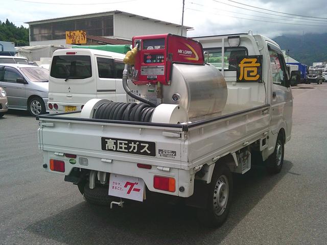 キャリイトラック ＫＣエアコン・パワステ　４ＷＤ　タンク検査付　３３０Ｌタンクローリー　デジタルメーター　ＭＴ　エアコン　パワーステアリング　運転席エアバッグ（17枚目）