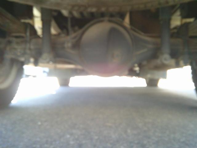 キャンターガッツ  950Lタンクローリー タンク検査付き デジタルメーター プリセット機能付き エアコン・パワステ 運転席側エアバッグ付き Rダブルタイヤ(24枚目)