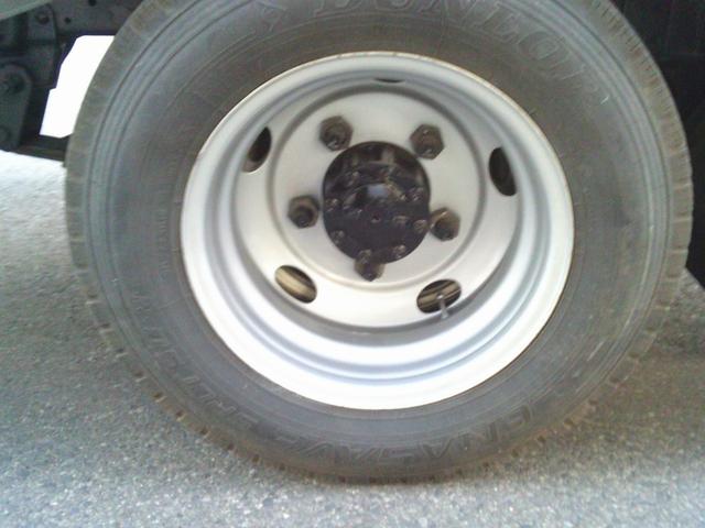 エルフトラック  4WD MT 後輪ダブル ナビ TV バックカメラ 電動格納ミラー エアコン パワーウィンドウ 運転席エアバッグ CD DVD再生 USB Bluetooth(22枚目)