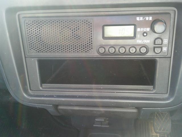 キャリイトラック 437.5Lタンクローリー タンク検査付き デジタルメーター 4WD 5速マニュアル エアコン・パワステ H/L切り替えレバー付き(3枚目)