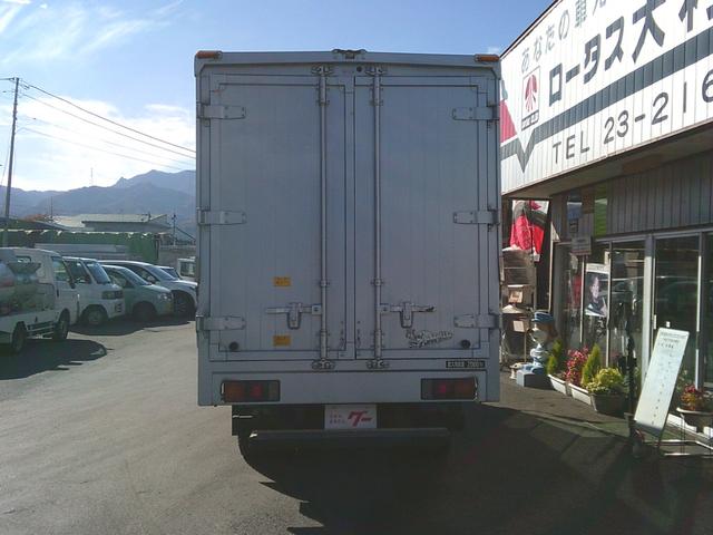 エルフトラック 4WD 2t 電動アルミウイング R観音扉 エアコン・パワステ・パワーウインドウ 運転席側エアバッグ付き 5速マニュアル(15枚目)