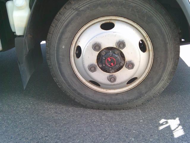 エルフトラック 4WD 2t 電動アルミウイング R観音扉 エアコン・パワステ・パワーウインドウ 運転席側エアバッグ付き 5速マニュアル(33枚目)