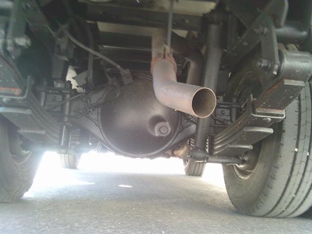 エルフトラック 4WD 2t 電動アルミウイング R観音扉 エアコン・パワステ・パワーウインドウ 運転席側エアバッグ付き 5速マニュアル(36枚目)