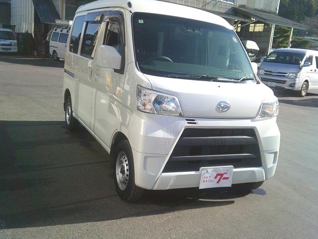 ハイゼットカーゴ クルーズターボＳＡＩＩＩ　４ＷＤ　ＭＴ　衝突被害軽減システム　クリアランスソナー　ナビ　ＴＶ　バックカメラ　両側スライドドア　アイドリングストップ　電動格納ミラー　オートマチックハイビーム　ＥＳＣ　エアコン（13枚目）