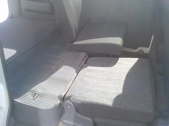 ハイゼットカーゴ クルーズターボＳＡＩＩＩ　４ＷＤ　ＭＴ　衝突被害軽減システム　クリアランスソナー　ナビ　ＴＶ　バックカメラ　両側スライドドア　アイドリングストップ　電動格納ミラー　オートマチックハイビーム　ＥＳＣ　エアコン（34枚目）