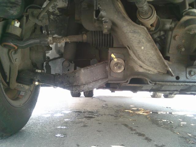 アトラストラック 　１３５０Ｌタンクローリー　デジタルメーター　プリセット機能付き　ダブルタイヤ　エアコン・パワステ・パワーウインドウ付き　５速マニュアル（24枚目）