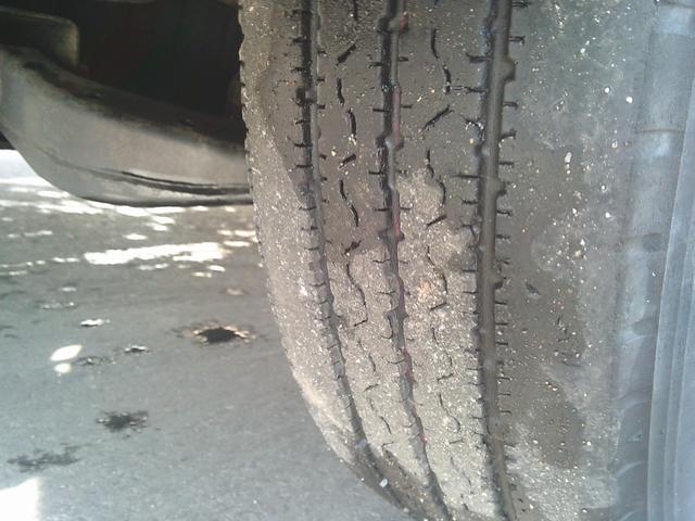 アトラストラック 　１３５０Ｌタンクローリー　デジタルメーター　プリセット機能付き　ダブルタイヤ　エアコン・パワステ・パワーウインドウ付き　５速マニュアル（26枚目）