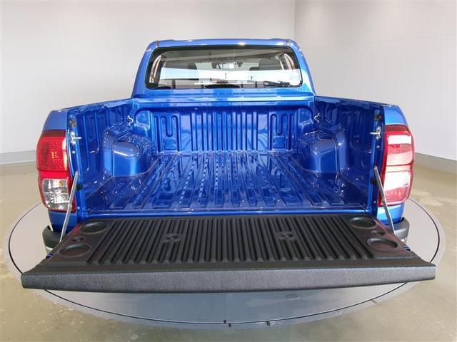 ハイラックス Ｚ　４ＷＤ　フルセグ　メモリーナビ　ＤＶＤ再生　バックカメラ　衝突被害軽減システム　ＥＴＣ　ＬＥＤヘッドランプ　ワンオーナー　記録簿　ディーゼル（17枚目）