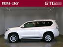 ランドクルーザープラド TZ-G 革シート サンルーフ 4WD フルセグ メモリーナビ DVD再生 ミュージックプレイヤー接続可 バックカメラ ETC LEDヘッドランプ 乗車定員7人 3列シート ワンオーナー 記録簿 ディーゼル 中古車画像_2