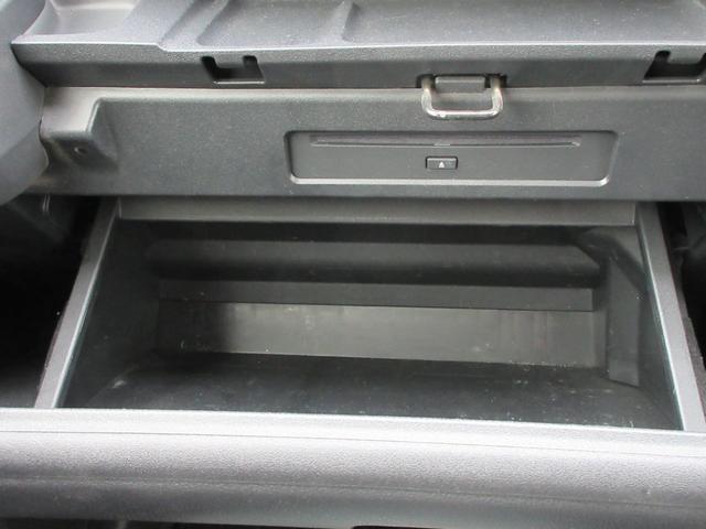 シエンタ ハイブリッドＺ　【修復歴無し】　セーフティセンス　ディスプレイオーディオ・フルセグＴＶ　バックカメラ　ビルトインＥＴＣ　両側パワースライドドア　ＬＥＤライト　前後ソナー　クルコン　ステアリングＳＷ　本革巻ステアリング（38枚目）