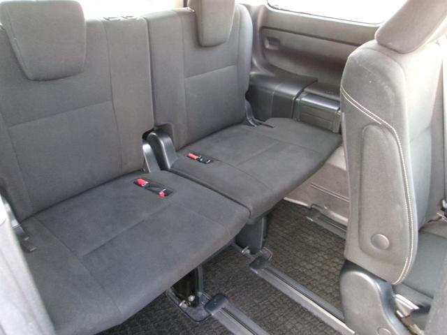 エスクァイア ハイブリッドＸｉ　純正ナビ　バックカメラ　ＥＴＣ　フリップダウンモニター　シートヒーター（11枚目）