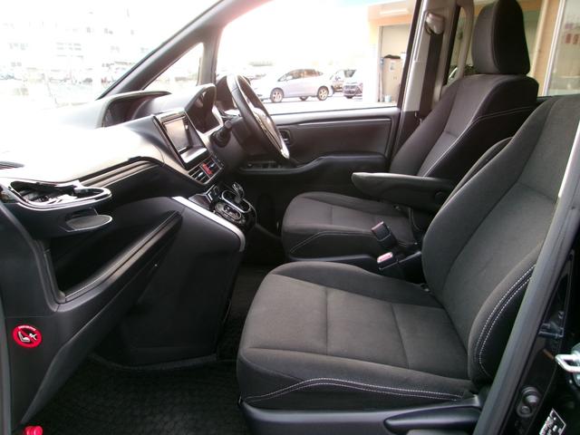 エスクァイア ハイブリッドＸｉ　純正ナビ　バックカメラ　ＥＴＣ　フリップダウンモニター　シートヒーター（30枚目）